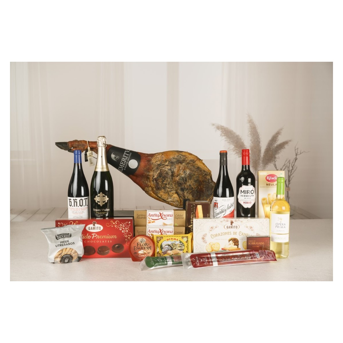 LOTE DE NAVIDAD L-11E CON PALETA IBÉRICA